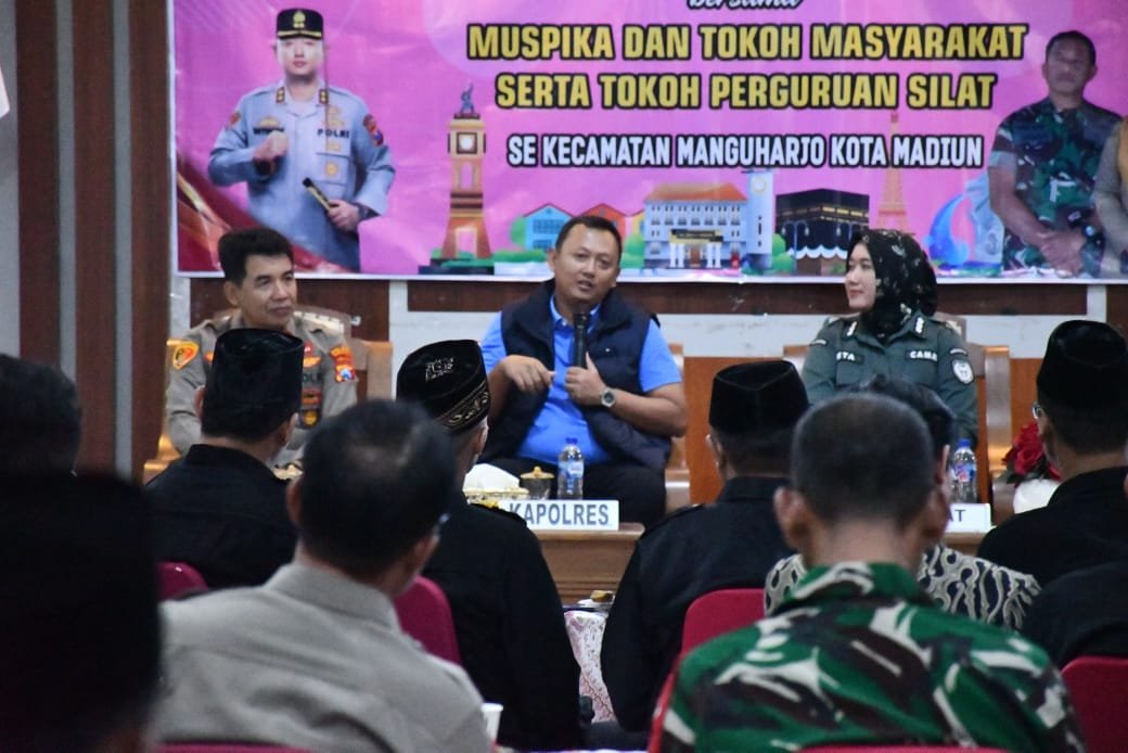 Kapolres Madiun Kota dan Pendekar Pencak Silat Gelar Silaturahmi jelang Suro 2025