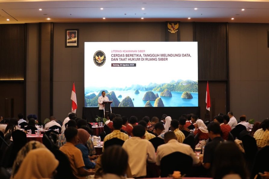 Kemenko Polkam Tingkatkan Literasi Keamanan Digital di Papua Barat Daya