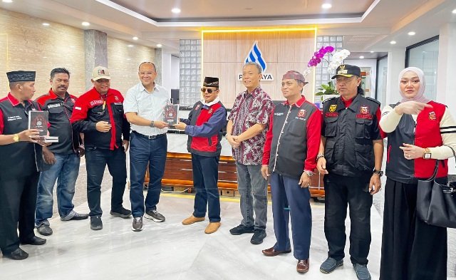 PAM JAYA Beri Hibah CSR Program Sedekah 1 Juta Quran Madas Nusantara untuk Bencana Sumatera